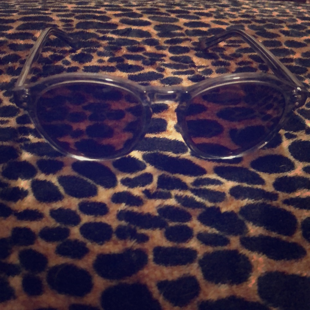 SAMPLE SALE!  Girl’s Grey Fran with Amber Lens